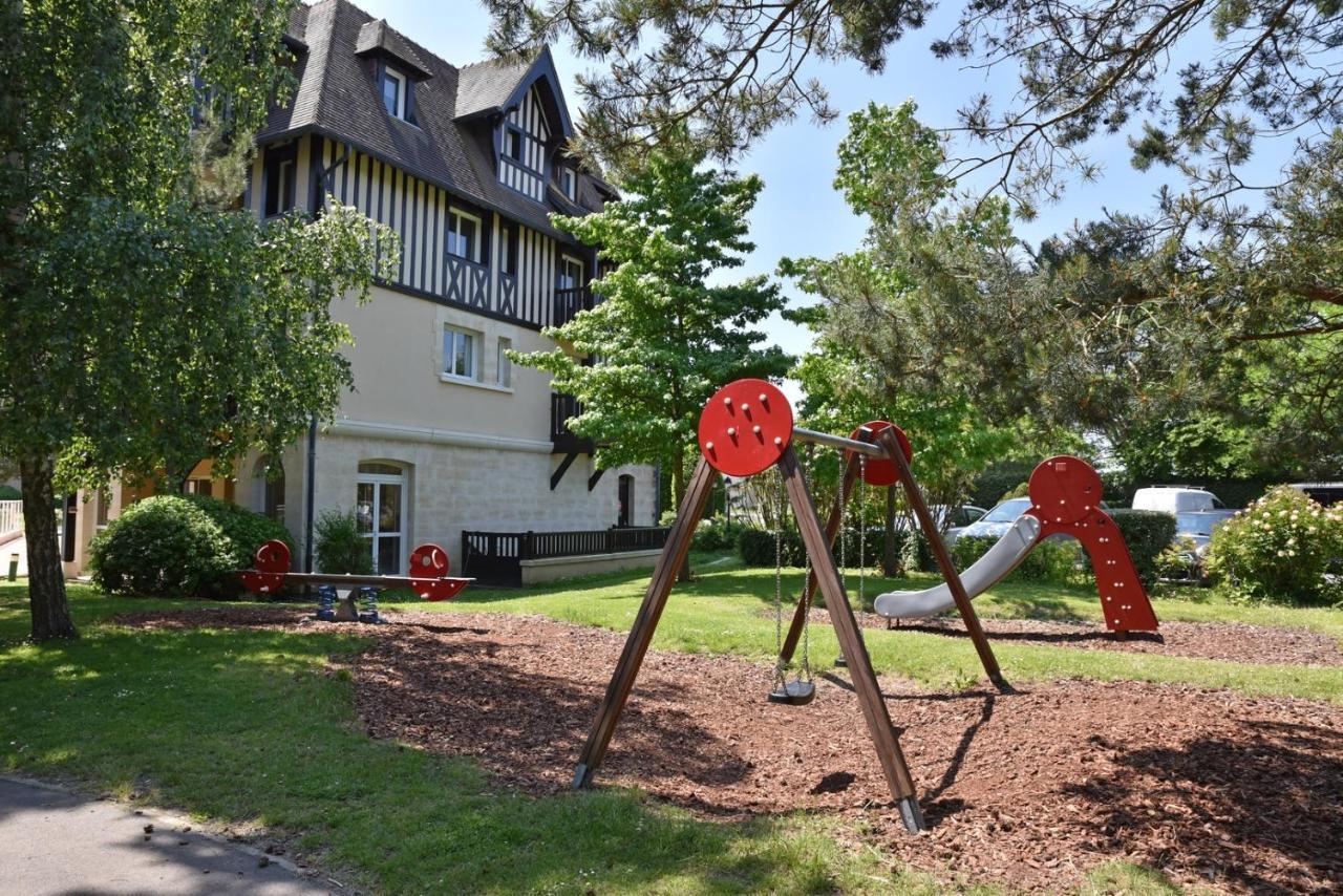 Tres Bel Appartement 8 Personnes Wifi Offert Deauville Buitenkant foto